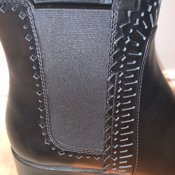 Tod’s black boots - Picture 7 of 8